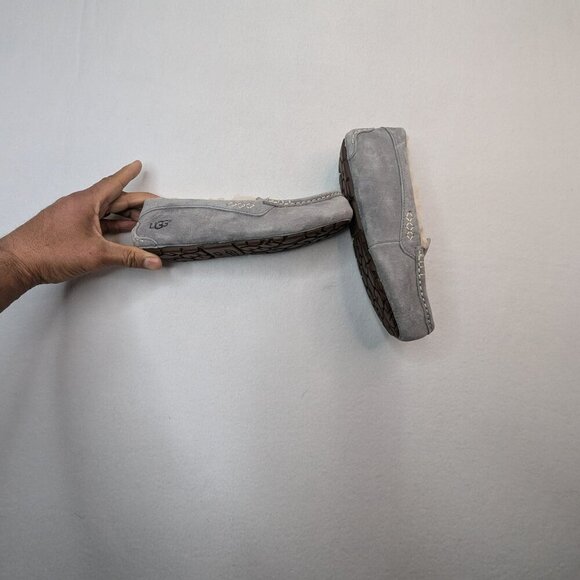 Ugg Ansley Light Grey Gray Shearling Lined Moccasin Shoe English & Arabic - Picture 7 of 14